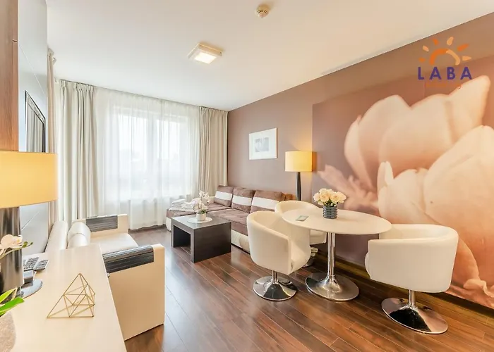 アパート Laba Diva Prywatny コウォブジェク